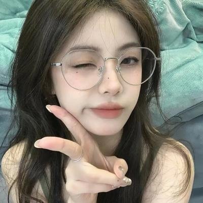 亚历克斯与艾玛